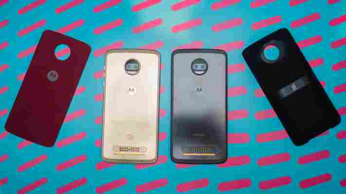 Moto Z2 Force Hands-on: Still modular and unbreakable, but a little less exciting