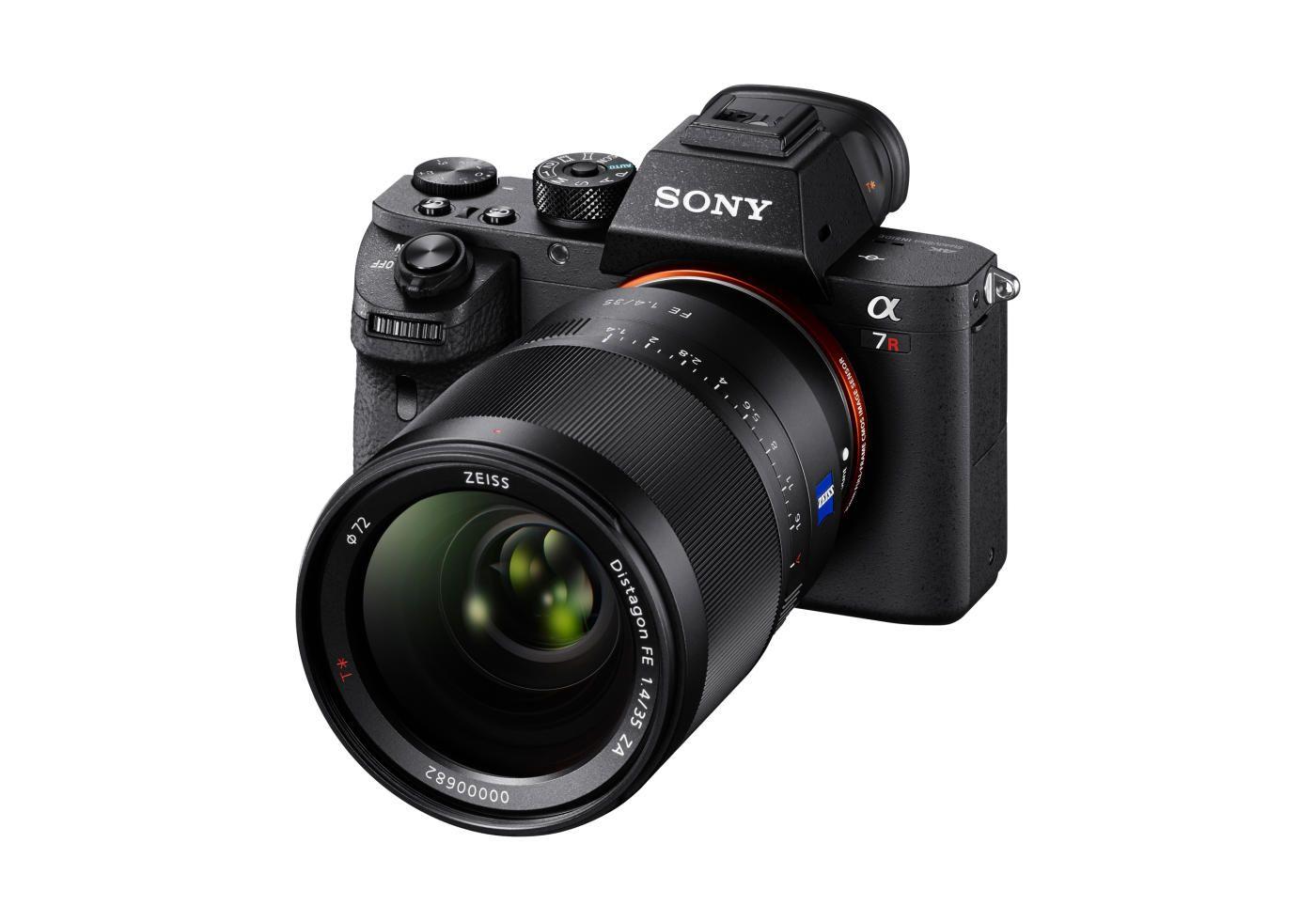 Sony Digital Camera - A Review